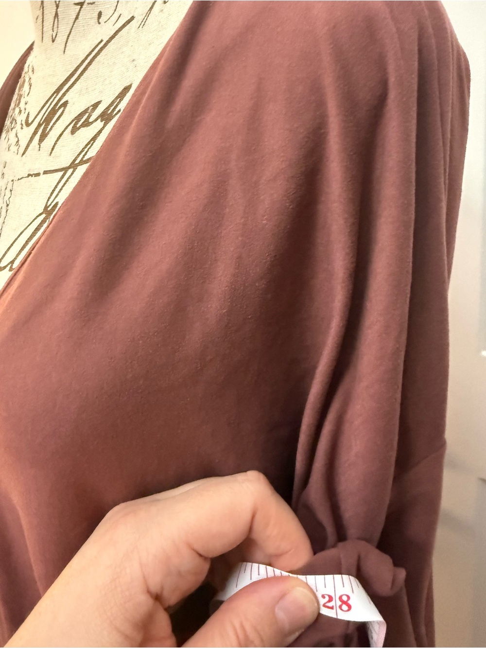 white birch V-Neck Long Sleeve Top in mauve - Picture 7 of 8
